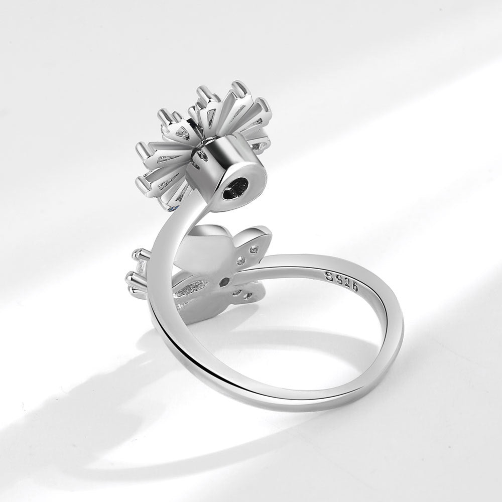 Anillo mariposa y flor azul