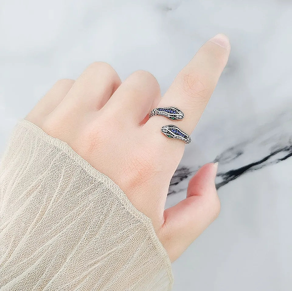 Anillo serpiente ojo verde